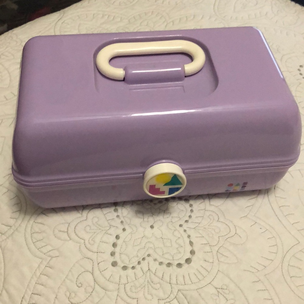 CABOODLES // Purple Makeup Storage